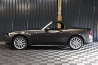 USED 2018 18 FIAT 124 SPIDER CONVERTIBLE 1.4 SPIDER MULTIAIR LUSSO 2d 139 BHP FULL HISTORY, 12M WARRANTY, REAR CAMERA, HEATED SEATS, KEYLESS ACCESS, KEYLESS START, CLIMATE CONTROL,