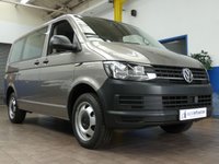 USED 2019 69 VOLKSWAGEN TRANSPORTER SHUTTLE 2.0 T32 TDI SHUTTLE S BMT 5d 101 BHP 8 SEATS AIR CON PARKING SENSORS 6 MONTHS GOLD WARRANTY