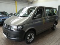 USED 2019 69 VOLKSWAGEN TRANSPORTER SHUTTLE 2.0 T32 TDI SHUTTLE S BMT 5d 101 BHP 8 SEATS AIR CON PARKING SENSORS 6 MONTHS GOLD WARRANTY