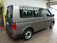 USED 2019 69 VOLKSWAGEN TRANSPORTER SHUTTLE 2.0 T32 TDI SHUTTLE S BMT 5d 101 BHP 8 SEATS AIR CON PARKING SENSORS 6 MONTHS GOLD WARRANTY