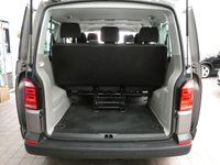 USED 2019 69 VOLKSWAGEN TRANSPORTER SHUTTLE 2.0 T32 TDI SHUTTLE S BMT 5d 101 BHP 8 SEATS AIR CON PARKING SENSORS 6 MONTHS GOLD WARRANTY