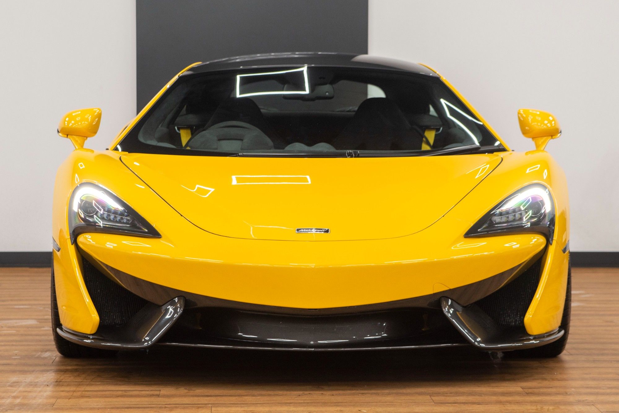 USED 2017 MCLAREN 570S V8 SSG 