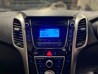 USED 2015 65 HYUNDAI I30 1.6 CRDI SE BLUE DRIVE 5d 109 BHP LOW RATE FINANCE AVAILABLE + FREE12 MONTH RAC MEMBERSHIP + RAC PLATINUM WARRANTY INCLUDED