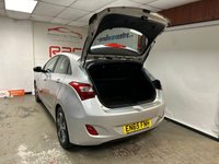 USED 2015 65 HYUNDAI I30 1.6 CRDI SE BLUE DRIVE 5d 109 BHP LOW RATE FINANCE AVAILABLE + FREE12 MONTH RAC MEMBERSHIP + RAC PLATINUM WARRANTY INCLUDED