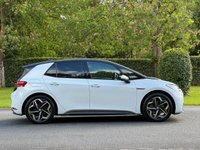 USED 2023 23 VOLKSWAGEN ID3 PRO PERFORMANCE  5d 202 BHP 