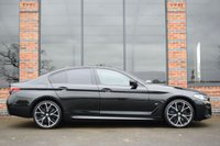 USED 2020 70 BMW 5 SERIES 3.0 530D XDRIVE M SPORT MHEV 4d 282 BHP LASERLIGHTS / M SPORT+ / TECH+