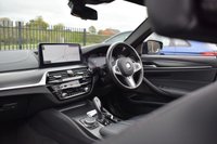 USED 2020 70 BMW 5 SERIES 3.0 530D XDRIVE M SPORT MHEV 4d 282 BHP LASERLIGHTS / M SPORT+ / TECH+