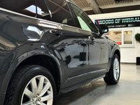USED 2015 15 VOLVO XC90 2.0 D5 MOMENTUM AWD 5d 222 BHP 