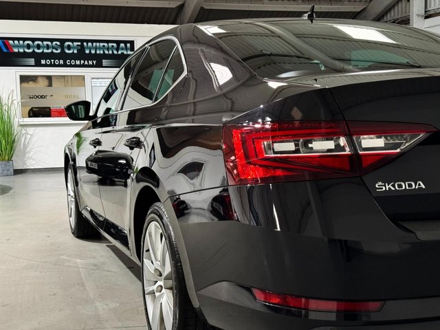 View our SKODA SUPERB