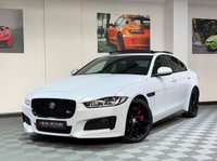USED 2015 65 JAGUAR XE 3.0 S 4d 335 BHP PAN ROOF / MERIDIAN / 1 OWNER