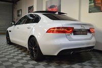 USED 2015 65 JAGUAR XE 3.0 S 4d 335 BHP PAN ROOF / MERIDIAN / 1 OWNER