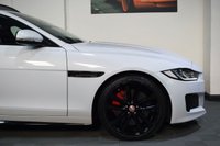 USED 2015 65 JAGUAR XE 3.0 S 4d 335 BHP PAN ROOF / MERIDIAN / 1 OWNER