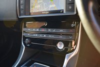USED 2015 65 JAGUAR XE 3.0 S 4d 335 BHP PAN ROOF / MERIDIAN / 1 OWNER