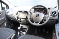 USED 2018 68 RENAULT CAPTUR 0.9 ICONIC TCE 5d 89 BHP Full Service History, Satellite Navigation, Cruise Control, Keyless Entry & Keyless Start, Rear Parking Sensors