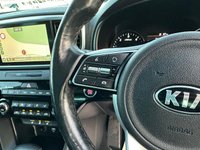 USED 2020 20 KIA SPORTAGE 1.6 CRDI 4 ISG MHEV 5d 135 BHP STUNNING EXAMPLE+INCREDIBLY POPULAR COLOUR+ONLY 1 OWNER FROM NEW+PRIVACY GLASS+FULL PANORAMIC GLASS ROOF+SATELLITE NAVIGATION+PARK ASSIST+CLIMATE CONTROL+19 INCH ALLOY WHEELS+READY TO DRIVE AWAY TODAY!!!!!!!!!!!!!!!!!