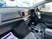 USED 2020 20 KIA SPORTAGE 1.6 CRDI 4 ISG MHEV 5d 135 BHP STUNNING EXAMPLE+INCREDIBLY POPULAR COLOUR+ONLY 1 OWNER FROM NEW+PRIVACY GLASS+FULL PANORAMIC GLASS ROOF+SATELLITE NAVIGATION+PARK ASSIST+CLIMATE CONTROL+19 INCH ALLOY WHEELS+READY TO DRIVE AWAY TODAY!!!!!!!!!!!!!!!!!