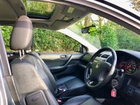 USED 2005 05 HONDA CIVIC  1.6 EXECUTIVE I-VTEC 5d AUTO 110 BHP '1 RETIRED GENTLEMAN FROM NEW'//WITH ONLY 51,000 MILES///FANTASTIC SERVICING X18 SERVICE HISTORY STAMPS//FULL BLACK LEATHER HEATED SEATS//ELECTRIC SUNROOF//ALLOYS//AIRCON AUTO 110 BP  1RETIRED GENTLEMAN FROM NEW'//WITH ONLY 51,000 MILES///FANTASTIC SERVICING X18 SERVICE HISTORY STAMPS//FULL BLACK LEATHER HEATED SEATS//ELECTRIC SUNROOF//ALLOY WHEELS/////STUNNING CONDITION