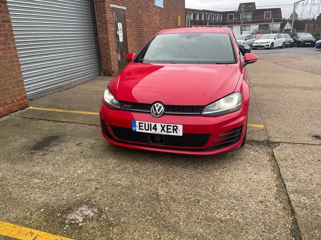 View our VOLKSWAGEN GOLF