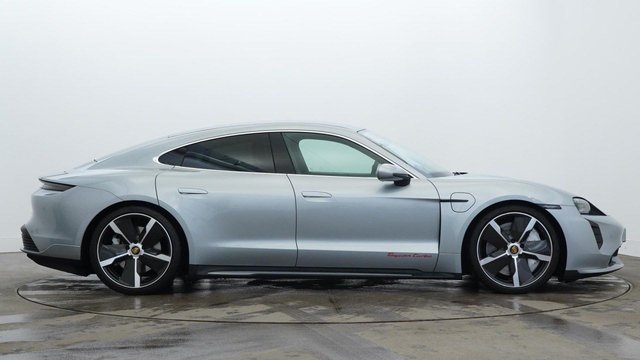 2020 20 Porsche Taycan TURBO 93KWH 4d 671 BHP