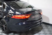 USED 2017 17 JAGUAR XF 3.0 V6 S 4d 296 BHP PAN ROOF / MERIDIAN / MEMORY