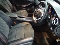 USED 2017 67 MERCEDES-BENZ A-CLASS 2.1 A 200 D AMG LINE PREMIUM PLUS 5d 134 BHP SAT NAV HALF LEATHER CRUISE PAN ROOF CAMERA