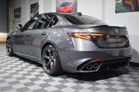 USED 2021 71 ALFA ROMEO GIULIA 2.9 V6 BITURBO QUADRIFOGLIO 4d 503 BHP CARBON CERAMICS & BUCKET SEATS