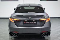 USED 2021 71 ALFA ROMEO GIULIA 2.9 V6 BITURBO QUADRIFOGLIO 4d 503 BHP CARBON CERAMICS & BUCKET SEATS
