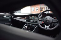 USED 2021 71 ALFA ROMEO GIULIA 2.9 V6 BITURBO QUADRIFOGLIO 4d 503 BHP CARBON CERAMICS & BUCKET SEATS