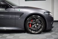 USED 2021 71 ALFA ROMEO GIULIA 2.9 V6 BITURBO QUADRIFOGLIO 4d 503 BHP CARBON CERAMICS & BUCKET SEATS