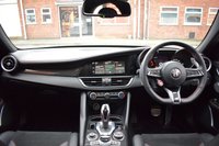 USED 2021 71 ALFA ROMEO GIULIA 2.9 V6 BITURBO QUADRIFOGLIO 4d 503 BHP CARBON CERAMICS & BUCKET SEATS