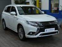 USED 2020 20 MITSUBISHI OUTLANDER 2.4 PHEV DYNAMIC 5d 222 BHP 4WD APP SAT NAV LEATHER REAR VIEW CAMERA 1 OWNER SERVICE HISTORY MITSUBISHI WARRANTY TILL MARCH 2025