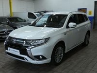 USED 2020 20 MITSUBISHI OUTLANDER 2.4 PHEV DYNAMIC 5d 222 BHP 4WD APP SAT NAV LEATHER REAR VIEW CAMERA 1 OWNER SERVICE HISTORY MITSUBISHI WARRANTY TILL MARCH 2025