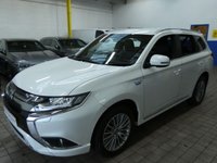 USED 2020 20 MITSUBISHI OUTLANDER 2.4 PHEV DYNAMIC 5d 222 BHP 4WD APP SAT NAV LEATHER REAR VIEW CAMERA 1 OWNER SERVICE HISTORY MITSUBISHI WARRANTY TILL MARCH 2025