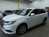 USED 2020 20 MITSUBISHI OUTLANDER 2.4 PHEV DYNAMIC 5d 222 BHP 4WD APP SAT NAV LEATHER REAR VIEW CAMERA 1 OWNER SERVICE HISTORY MITSUBISHI WARRANTY TILL MARCH 2025