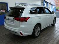 USED 2020 20 MITSUBISHI OUTLANDER 2.4 PHEV DYNAMIC 5d 222 BHP 4WD APP SAT NAV LEATHER REAR VIEW CAMERA 1 OWNER SERVICE HISTORY MITSUBISHI WARRANTY TILL MARCH 2025