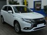 USED 2020 20 MITSUBISHI OUTLANDER 2.4 PHEV DYNAMIC 5d 222 BHP 4WD APP SAT NAV LEATHER REAR VIEW CAMERA 1 OWNER SERVICE HISTORY MITSUBISHI WARRANTY TILL MARCH 2025