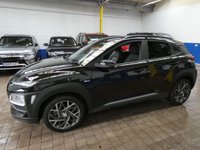 USED 2020 20 HYUNDAI KONA 1.6 GDI PREMIUM SE 5d 140 BHP SAT NAV LEATHER PARKING SENSORS 1 OWNER SERVICE HISTORY HYUNDAI WARRANTY TILL AUG 2025