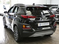USED 2020 20 HYUNDAI KONA 1.6 GDI PREMIUM SE 5d 140 BHP SAT NAV LEATHER PARKING SENSORS 1 OWNER SERVICE HISTORY HYUNDAI WARRANTY TILL AUG 2025
