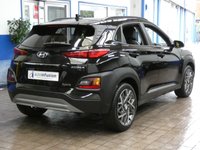 USED 2020 20 HYUNDAI KONA 1.6 GDI PREMIUM SE 5d 140 BHP SAT NAV LEATHER PARKING SENSORS 1 OWNER SERVICE HISTORY HYUNDAI WARRANTY TILL AUG 2025