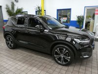 USED 2020 70 VOLVO XC40 2.0 B4 R-DESIGN AWD MHEV 5d 195 BHP STUNNING EXAMPLE SAT NAV PART LEATHER ELECTRIC MEMORY SEATS REAR VIEW CAMERA PARKING SENSORS 1 OWNER SERVICE HISTORY
