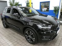 USED 2020 70 VOLVO XC40 2.0 B4 R-DESIGN AWD MHEV 5d 195 BHP STUNNING EXAMPLE SAT NAV PART LEATHER ELECTRIC MEMORY SEATS REAR VIEW CAMERA PARKING SENSORS 1 OWNER SERVICE HISTORY