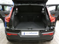USED 2020 70 VOLVO XC40 2.0 B4 R-DESIGN AWD MHEV 5d 195 BHP STUNNING EXAMPLE SAT NAV PART LEATHER ELECTRIC MEMORY SEATS REAR VIEW CAMERA PARKING SENSORS 1 OWNER SERVICE HISTORY