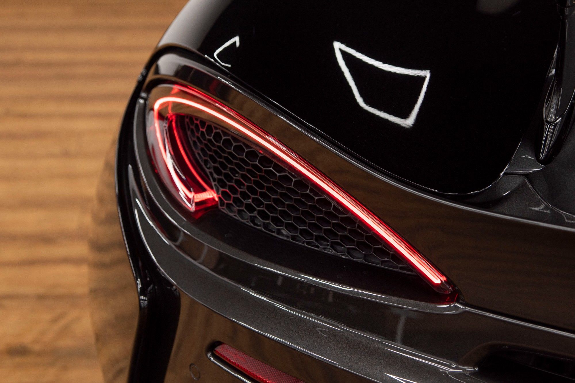 USED 2017 17 MCLAREN 570S 3.8 V8 SSG 