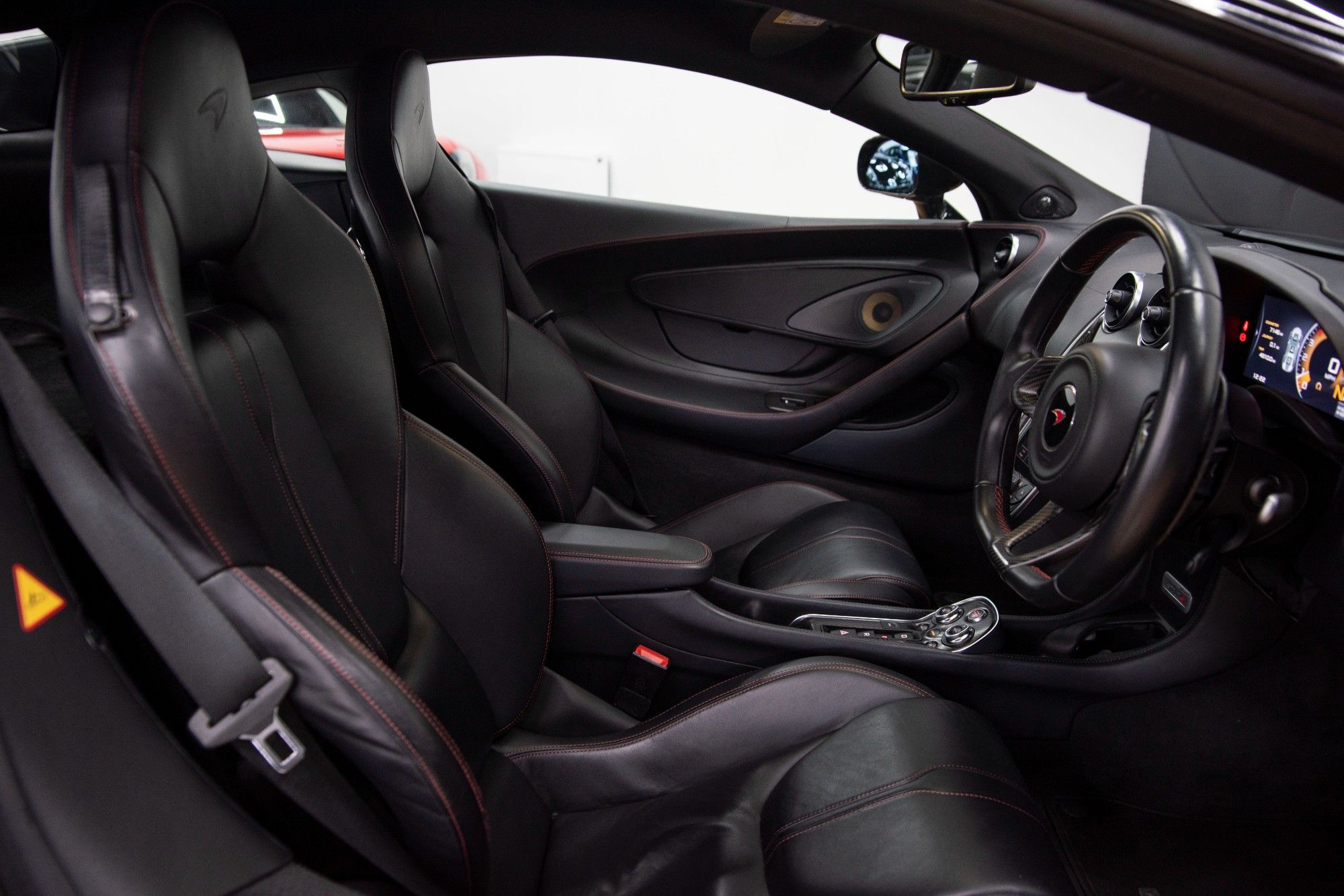 USED 2017 17 MCLAREN 570S 3.8 V8 SSG 