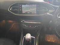 USED 2018 18 PEUGEOT 308 1.2 S/S ALLURE 5d 129 BHP Full Service history