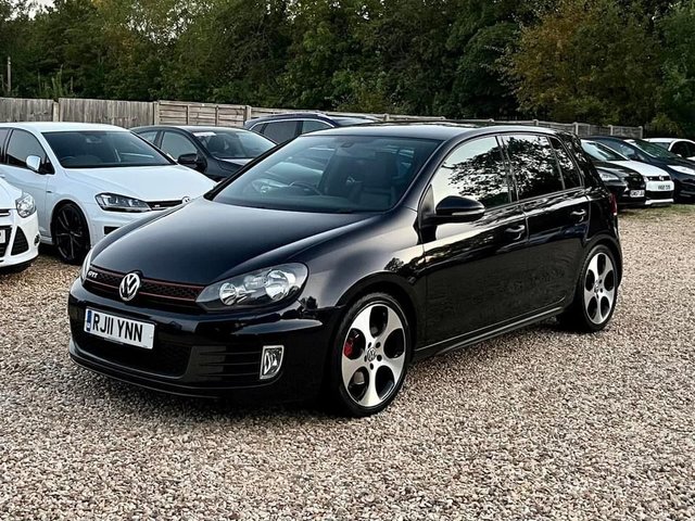 2011 11 Volkswagen Golf 2.0 GTI DSG 5d 210 BHP