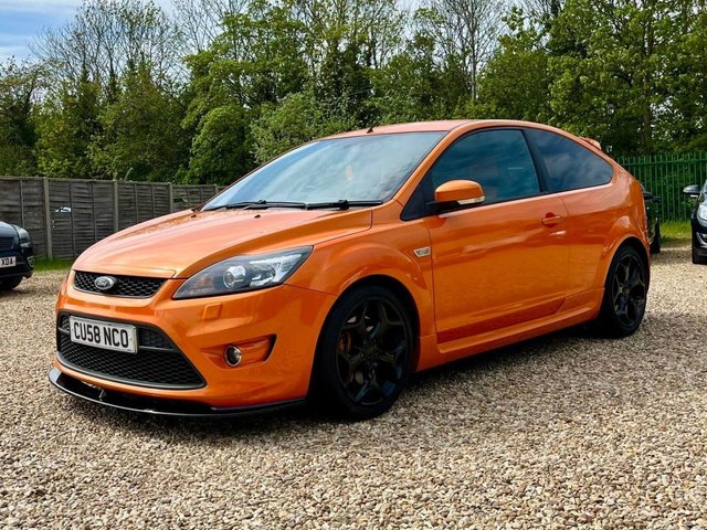 2008 58 Ford Focus 2.5 ST-2 3d 223 BHP