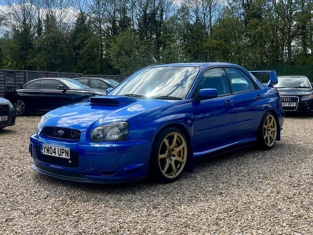 2004 04 Volvo V70 2.4 D5 SPORT 5d 163 BHP