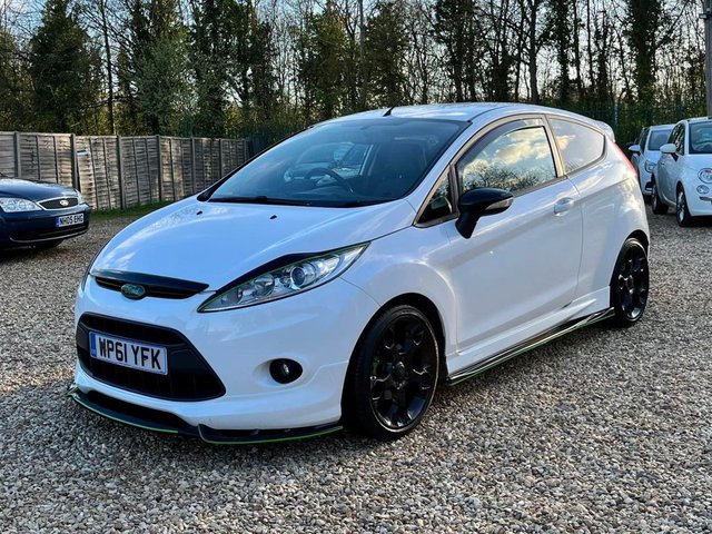 2012 61 Ford Fiesta 1.6 ZETEC S 3d 118 BHP