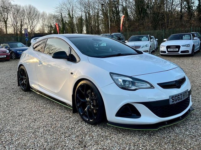 2012 62 Vauxhall Astra Gtc 2.0 VXR 3d 276 BHP